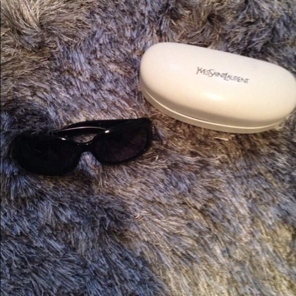 YSL Sunglasses 😎 *re-listed* 😎